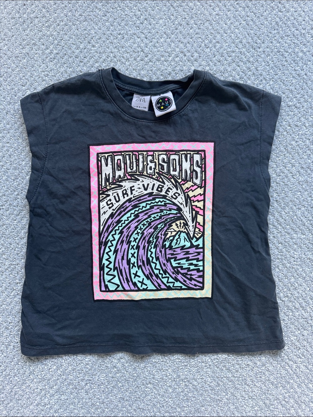 Zara Black Short-Sleeve Tee with Pastel Surf Wave Graphic